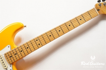 Player Plus  Stratocaster - Tequila Sunrise